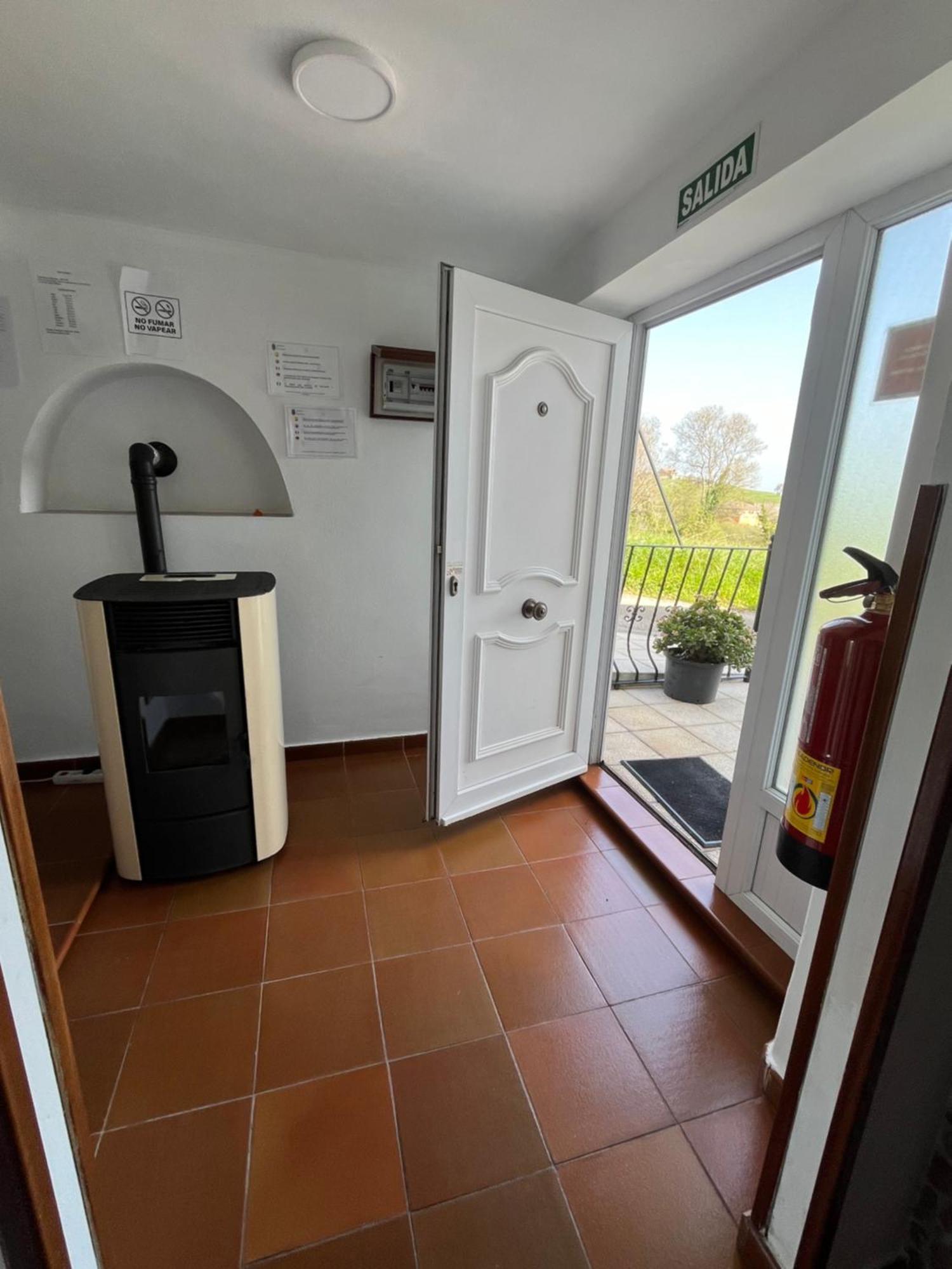 Casa La Ranera De Santillana